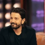 diego-luna-defiende-a-los-migrantes-en-la-television-estadounidense-mucha-gente-se-siente-perseguida--780x507