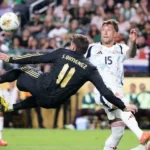 santiago-gimenez-critica-arbitraje-en-copa-oro