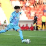 memo-ochoa-sigue-sin-equipo-en-europa