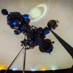 proyector-que-deslumbro-a-generaciones-tendra-lugar-especial-en-el-planetario-1024x678