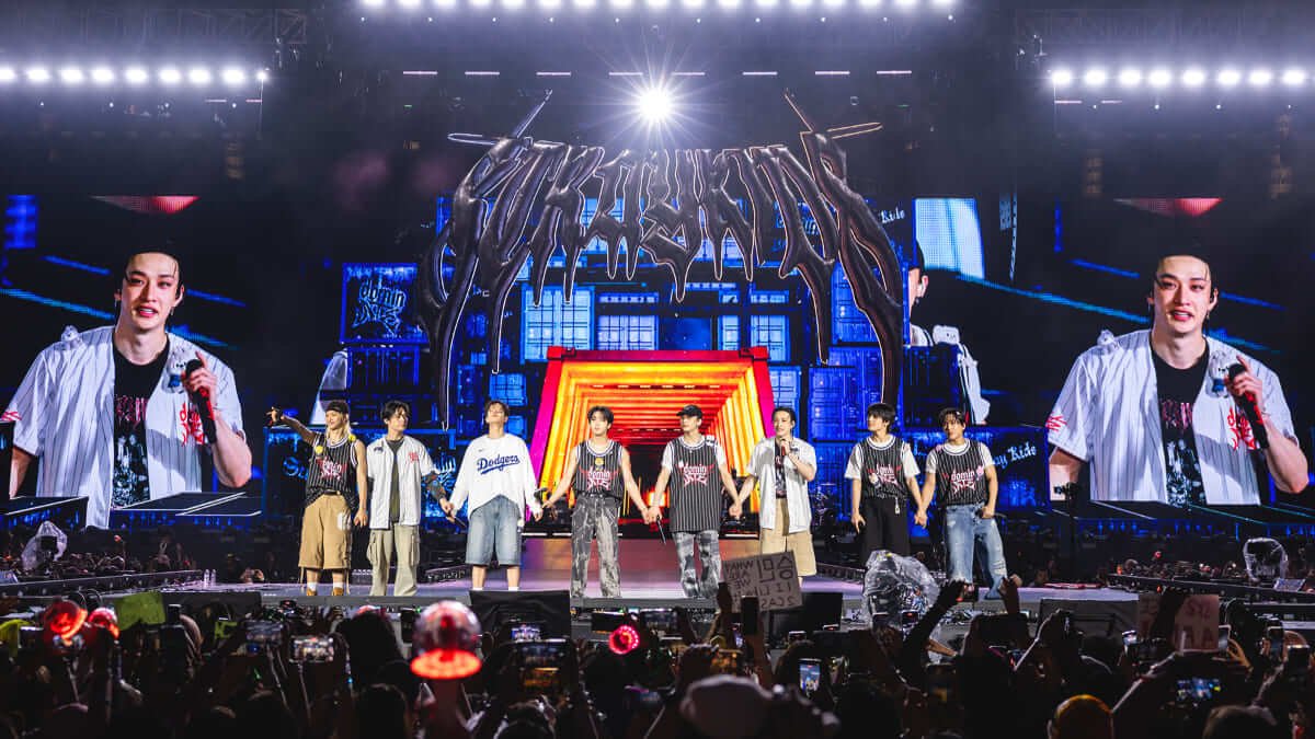 Stray-Kids-The-Dominate-Experience-1