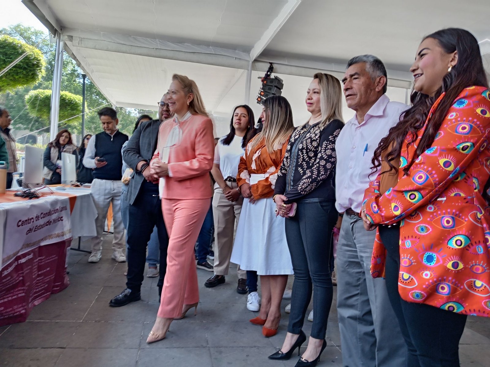 10005881945172104421115465391