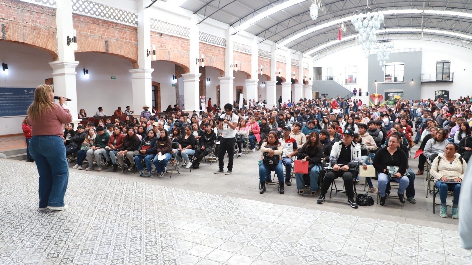 7a39629b-64d8-46e3-a4af-fba52329e3af